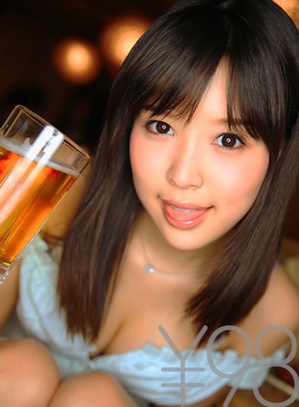 DV-1656 [Specials] Get drunk with Tsukasa Aoi! In a semi-private room, get drunk with alcohol and combine. It feels good and ...y posture at the entrance and the tongue is shot! The second person also shoots tongue while wearing it on the sperm face!