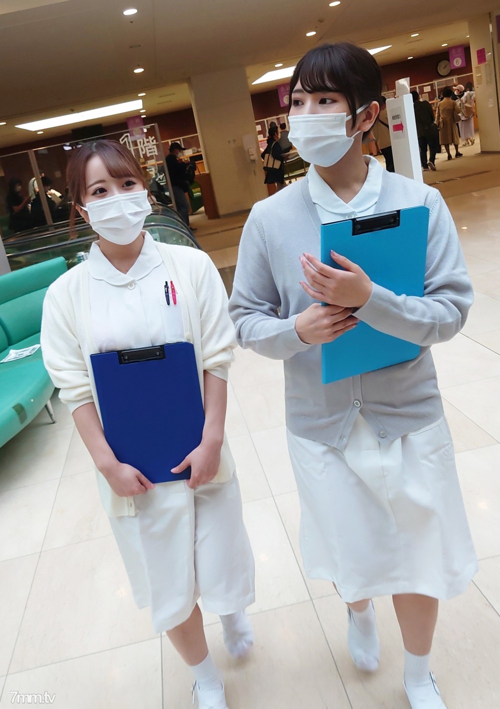 FC2-PPV-3076251 ≪在大學醫院工作的護士≫ 穿著白大褂的醫院口交。慷慨的護理狂歡。