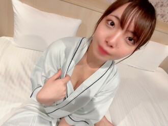 EBOD -299 young face and sweet sexual intercourse Youna South City -Nanjiao ユナ