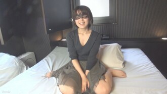 111018-790 Netorare ~ My boyfriend's best friend comfort my dick ~ Rina Mizuki