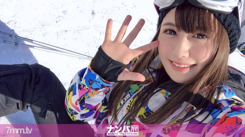GANA-2017 Slope Nampa 01 Amateur in the snowy mountains! A technician on the futon! A lascivious beautiful girl who is better at holding Ji Po than holding a stick! !!