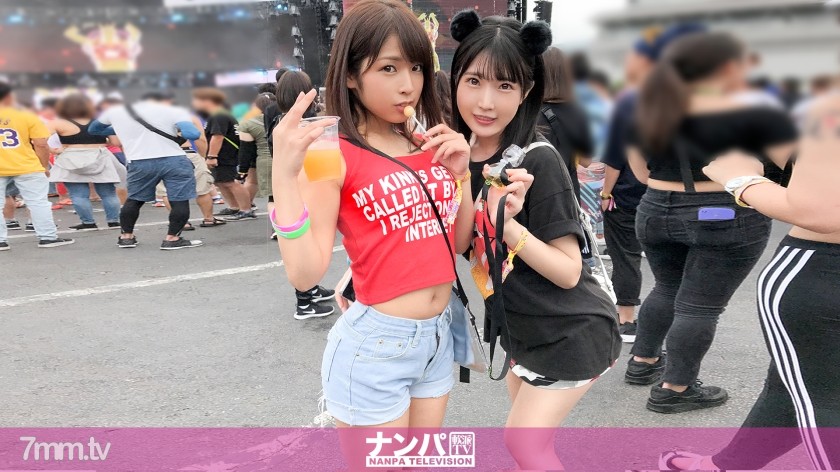 GANA-2167 A pair of JDs who picked up at Japan's largest EDM festival! A secret 4P festival will be held if you bring it to the hotel and let it drink and make it funyafunya, which is called an exchange between event circles ♪