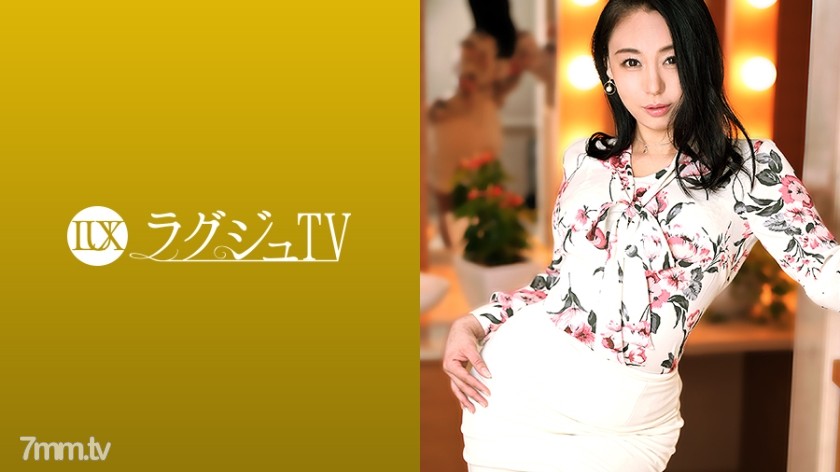 LUXU-1397 Luxury TV 1384 "I want to experience it before I leave Japan ..." The chairman and lady who want to be ta...n addition, taste the stick of others with a soft and nasty body, and expose the instinct bare sex in front of the camera!