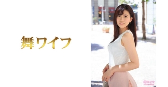 H0930-Ki210711 Fujimoto Nayako is 28 years old