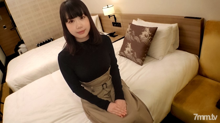 SIRO-4033 [First shot] [Bouncing away! !! ] [Mysterious female] A mysterious female whose libido is also increasing. On the white thigh that looks delicious .. AV application on the net → AV experience shooting 1141