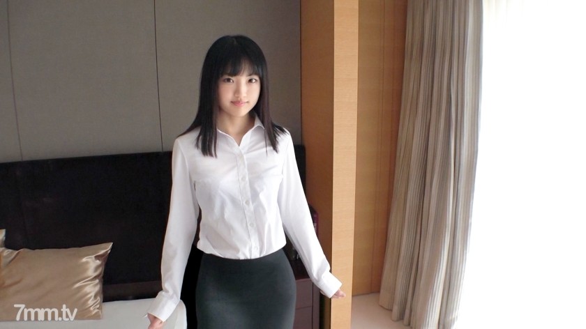 SIRO-4305 [First shot] [Soft milk slender body] [Keeping jerky] A new graduate Tokyo girl who still has a simple feeling. The death that puts power on the abdominal muscles is too obscene .. AV application on the net → AV experience shooting 1377